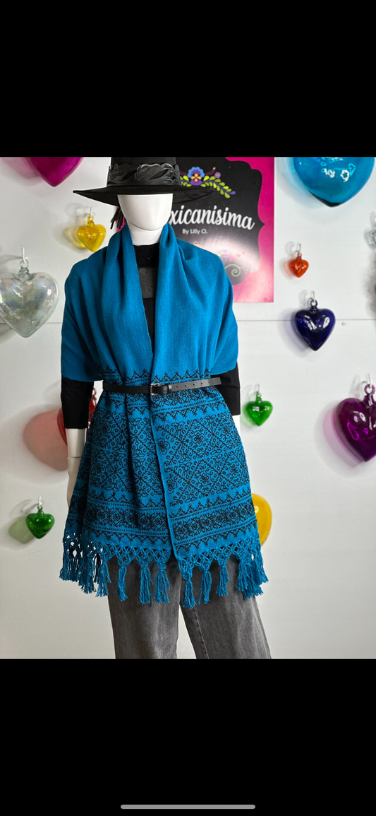 REBOZO BORDADO/HAND EMBROIDERED SHAWL