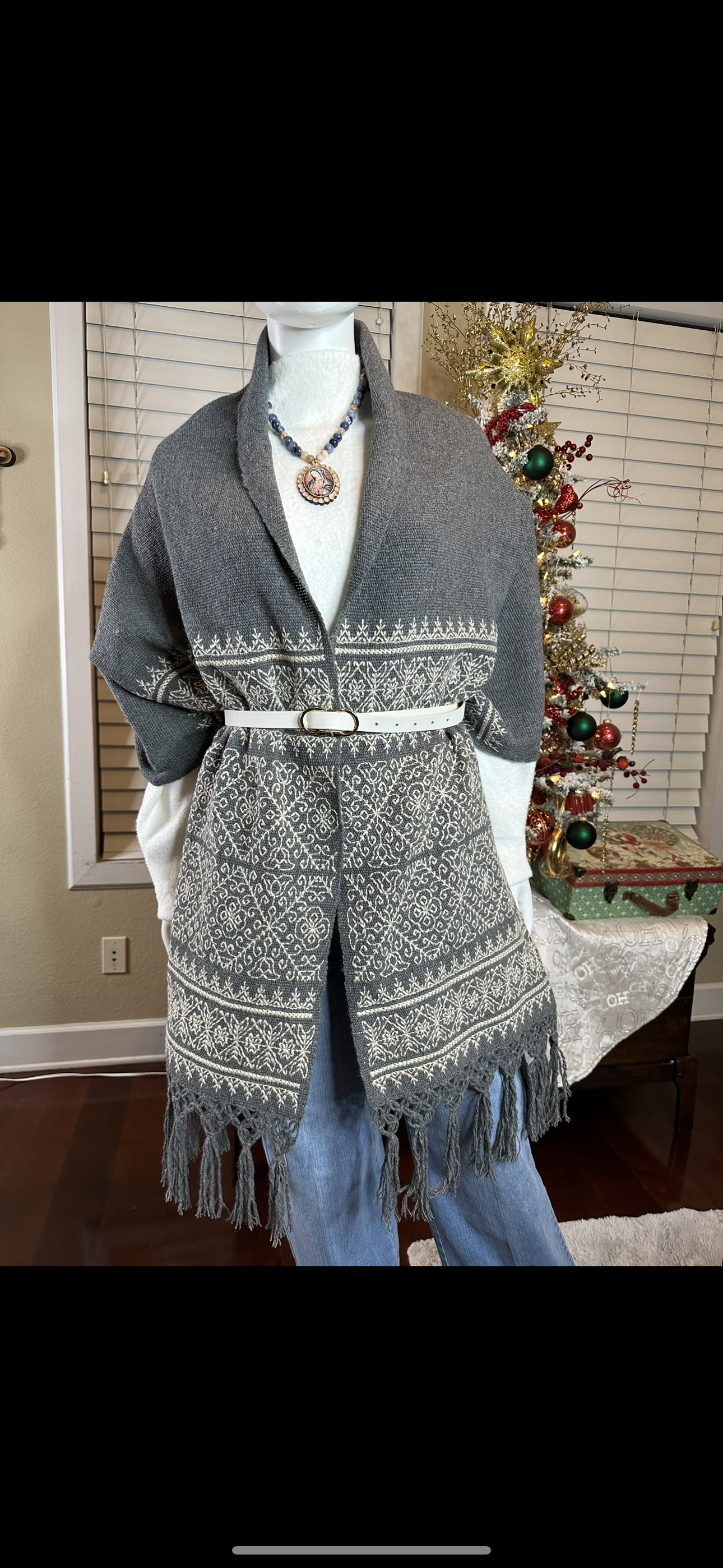 REBOZO BORDADO/HAND EMBROIDERED SHAWL