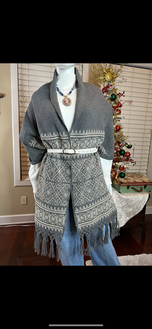 REBOZO BORDADO/HAND EMBROIDERED SHAWL